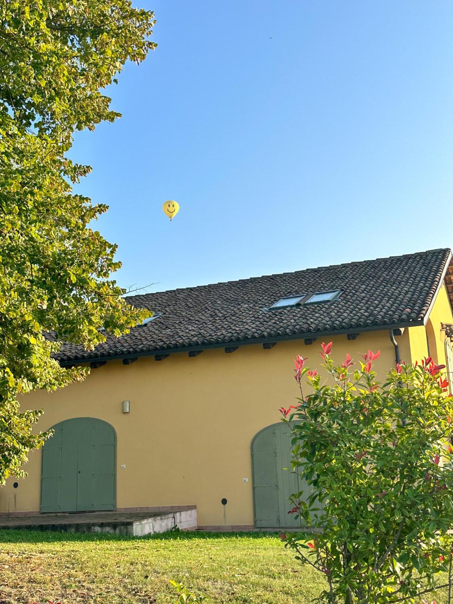 ノヴェッロ Just Langhe Casa Baroloヴィラ エクステリア 写真