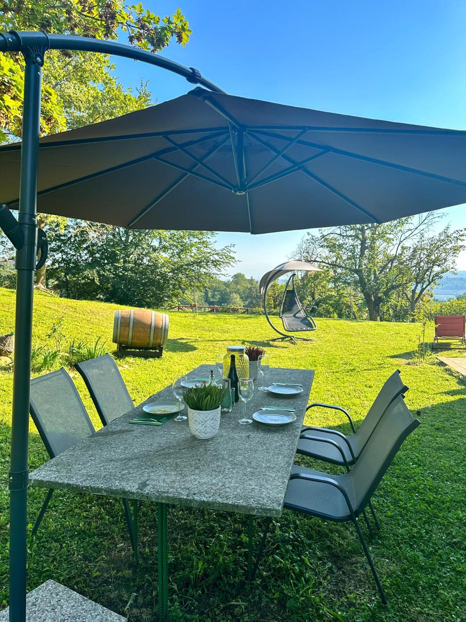 ノヴェッロ Just Langhe Casa Baroloヴィラ エクステリア 写真