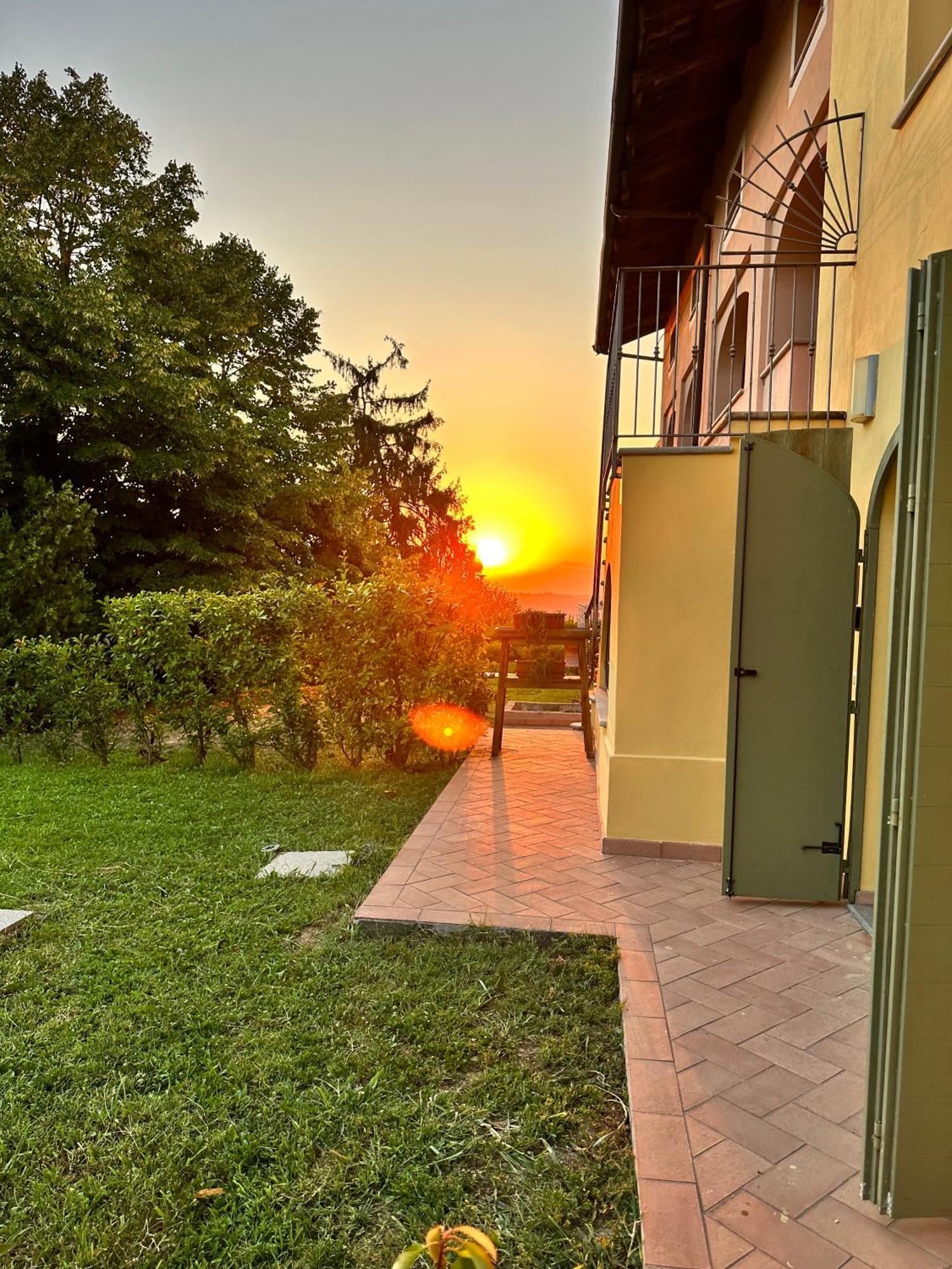 ノヴェッロ Just Langhe Casa Baroloヴィラ エクステリア 写真